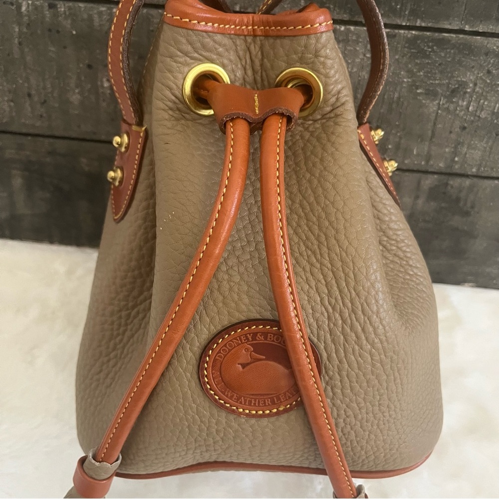 DOONEY & BOURKE Vintage Small Bucket Drawstring Adjustable Strap - Picture 6 of 14